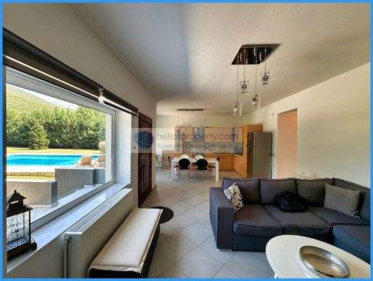 718cdc4c1227496a8ed0f3894c298aad-original