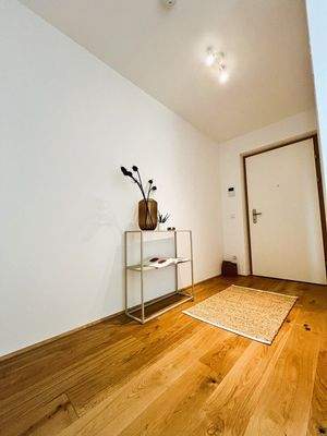 Eingangsbereich mit ca. 10m²