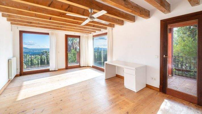 Villa mit Panoramablick zur Mieten in Ses Rotgetes, Esporlas. Mallorca