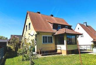Das perfekte Zuhause für Ihre Familie in ruhiger Lage