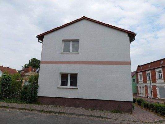 Giebelansicht EFH/ZFH, straßenseitig