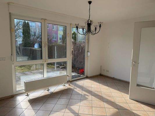 Terrassen Ess Zimmer a.jpg