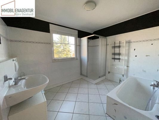 Badezimmer OG