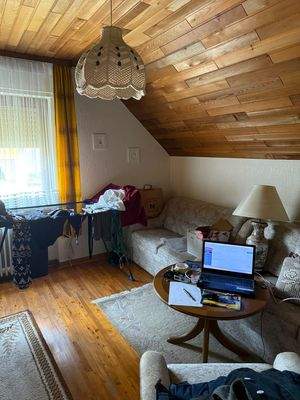 Wohn-/Schlafzimmer DG