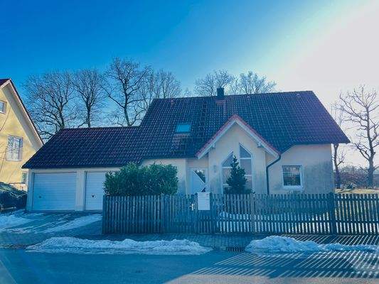 Ansicht Haus Straßenseite