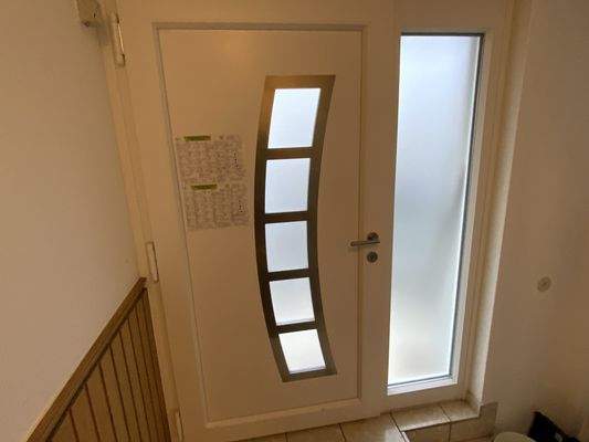 neues Haustürelement