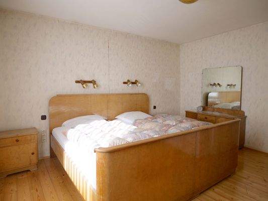 OG - Haupthaus - Schlafzimmer 