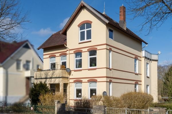 Straßenansicht