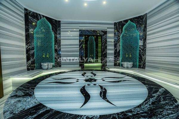 Modern Real Estate Close to the Seacoast in Alanya, Avsallar