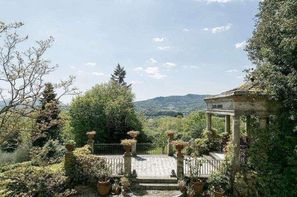 18_Herrschaftliche VillaToskana.jpg