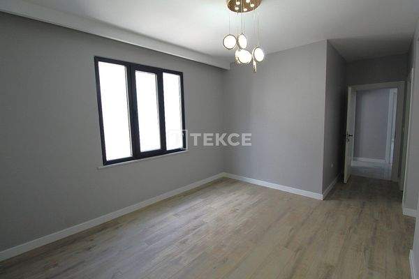 Ready-to-Move Apartments Near the Metro in Eyüpsultan Istanbul