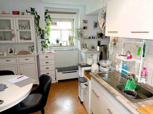 Küche 2.JPG