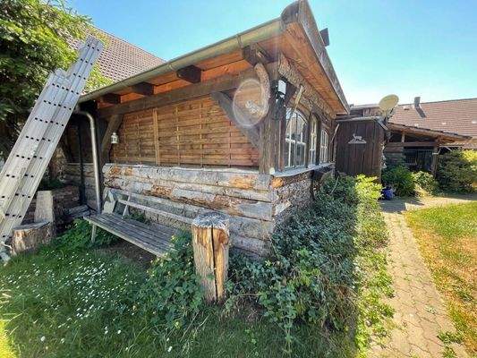 004020156800_302_259_10122022212019348