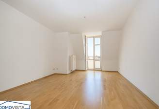 Zimmer 1 mit Zugang zum Balkon