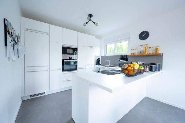 wertige Einbauküche 2