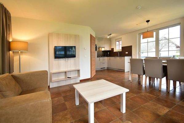 Freistehendes 4-Personen-Ferienhaus mit neuer Küche und 2 Bädern im Ferienresort Cochem032