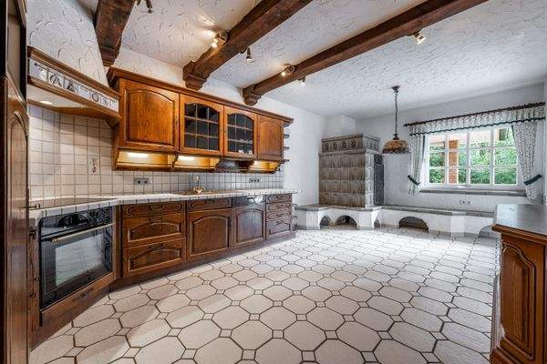 DI - Forbes Global Properties