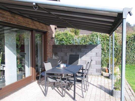 überdachter Freisitz