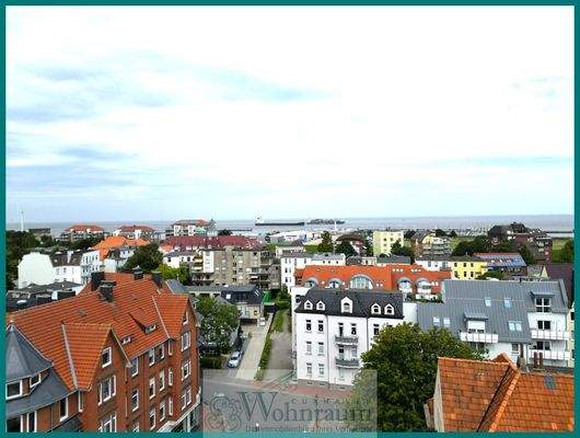 nur wenige Schritte bis zum Wasser