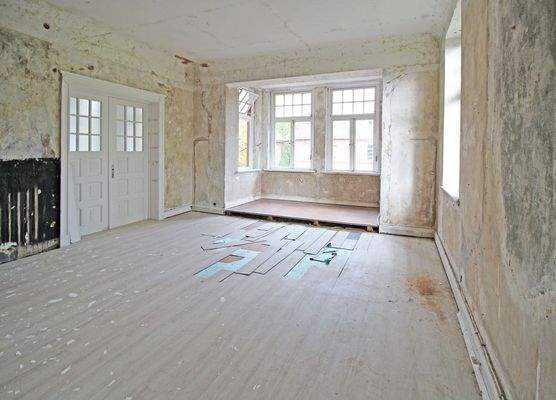 Obergeschoss Erkerzimmer jetzt