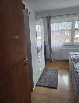 Schlafzimmer (2).jpg