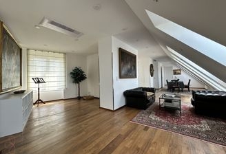 700WQaSD2GaVaBI8EXehNs