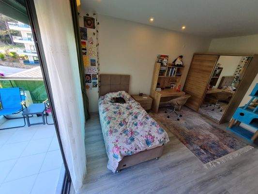 WhatsApp Image 2023-03-06 at 10.33.46.jpeg