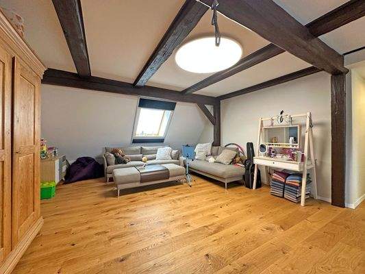 Spiel-/Wohnflur im OG