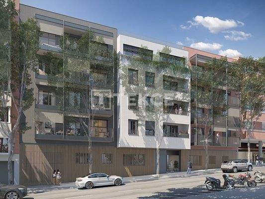 Luxury Apartments Near the Turo Parc and Barcelona Center