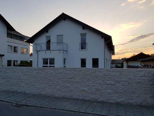 Außenansicht Haus.jpg