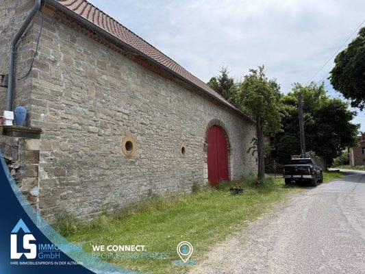 Nebengelass von der Straße