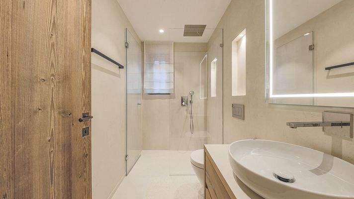 KITZIMMO-Luxuswohnung mit Pool in Toplage kaufen - Immobilie Jochberg.