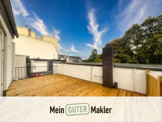 Großzügige Dachterrasse