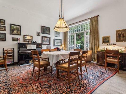 Esszimmer oder Klavierzimmer 