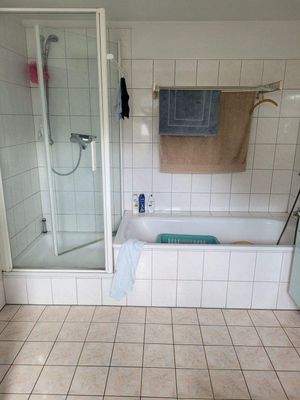 Badezimmer EG