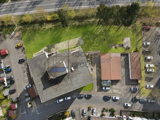 Haus- und Garagenansicht von oben 01