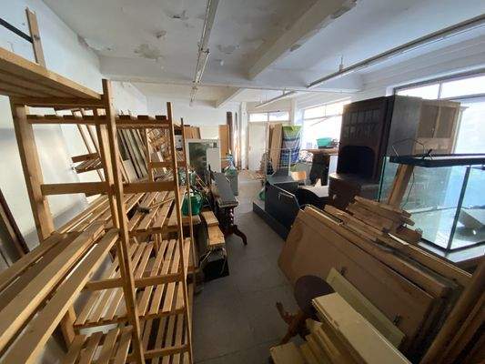 Noch unsanierter Bereich im Erdgeschoss und Nebengebäude (7).jpg