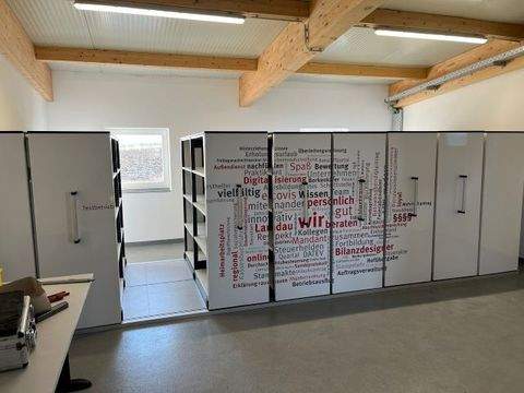 Neufahrn in Niederbayern Halle, Neufahrn in Niederbayern Hallenfläche