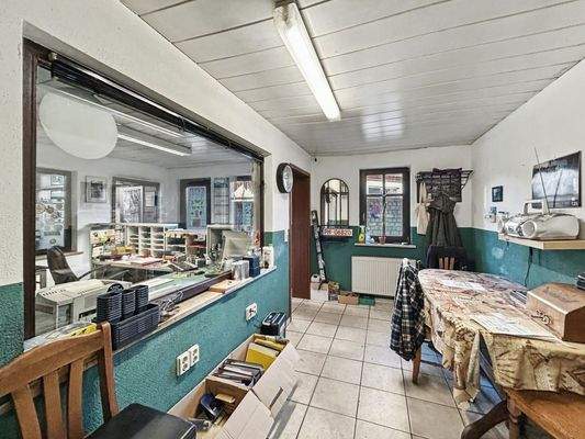 Büro und Pausenraum