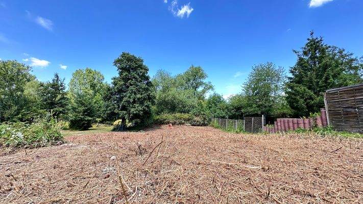 33E6B0CF-AA4F-47D2-96EF-0271B0A7ABDA_1_201_a