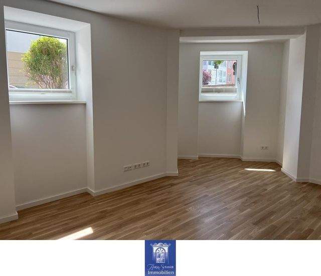 Liebevoll und modern sanierte Wohnung im Erstbezug! Erker, Fußbodenheizung, Parkett! - Foto 1