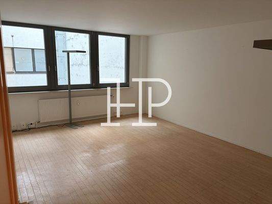 Büroraum zum Innenhof