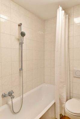 Badezimmer EG rechts