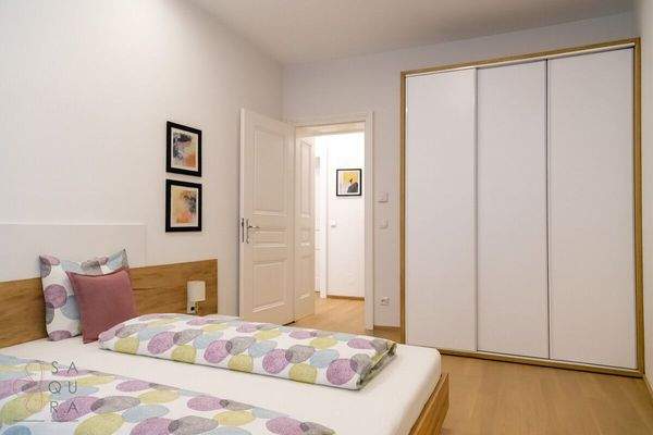 Image Oct 9, 2025, 01_44_13 AM