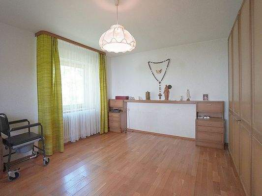 Schlafzimmer im 1.OG