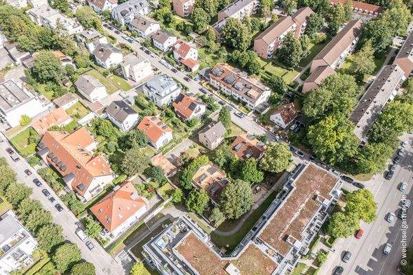 Grundstück mit hohem Baurecht