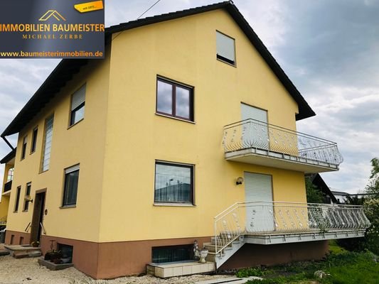 Vorderes Haus - Immobilien Baumeister Neuburg.JPG