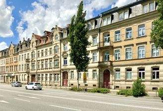 Straßenansicht in Richtung Westen