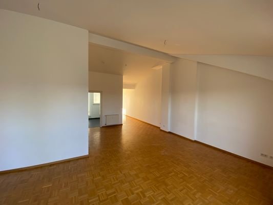 Wohn-/Esszimmer