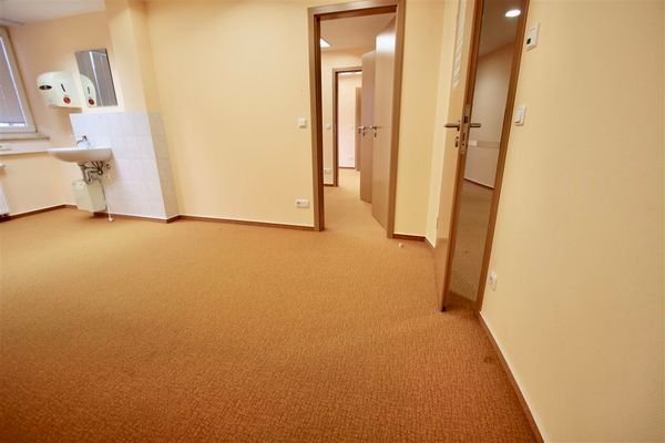 Behandlung/Büro